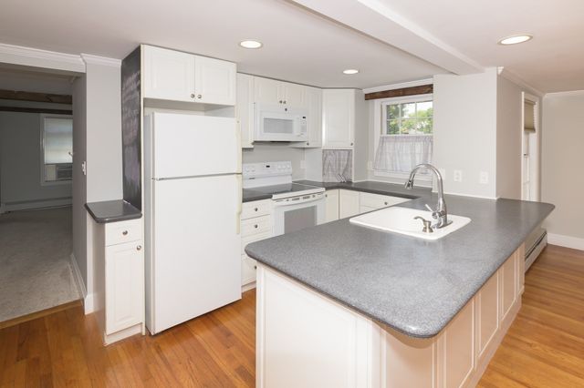 57 Elm St, Marblehead, MA 01945