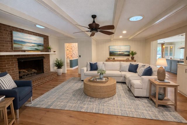 1117 Gilmore Avenue, Holly Hill, SC 29059