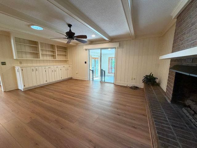 1117 Gilmore Avenue, Holly Hill, SC 29059