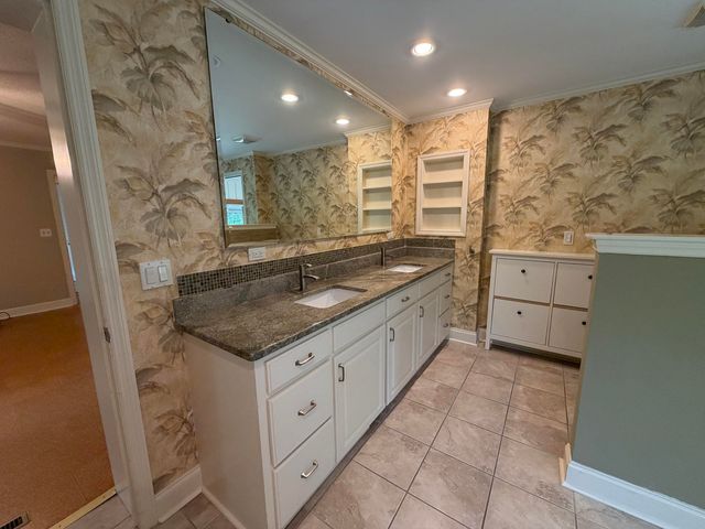 1117 Gilmore Avenue, Holly Hill, SC 29059