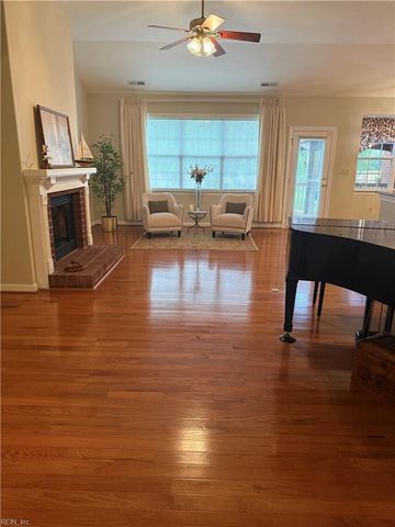 8776 Adams DR E, Suffolk, VA 23433