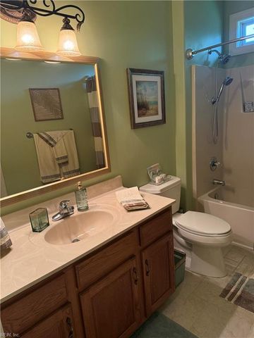 8776 Adams DR E, Suffolk, VA 23433