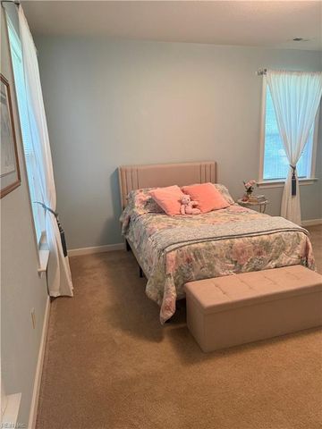 8776 Adams DR E, Suffolk, VA 23433
