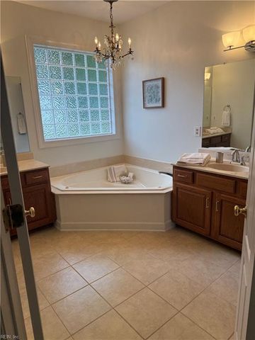 8776 Adams DR E, Suffolk, VA 23433