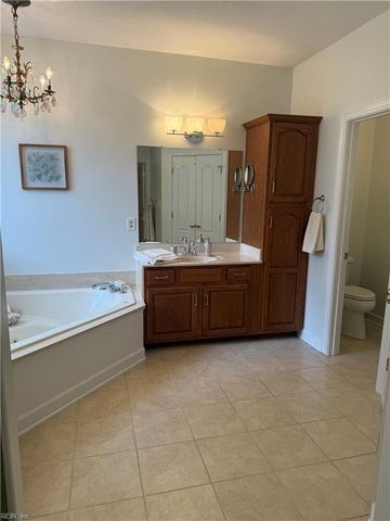 8776 Adams DR E, Suffolk, VA 23433