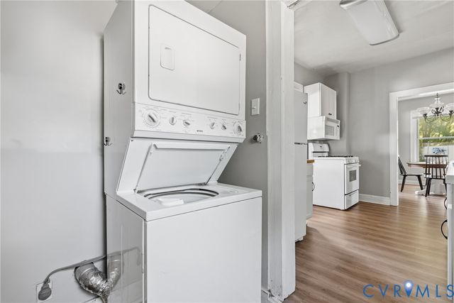 409 Brown Ave, Hopewell, VA 23860