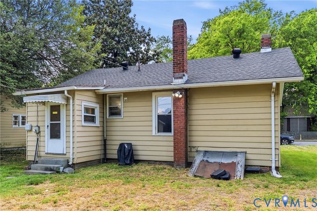 409 Brown Ave, Hopewell, VA 23860