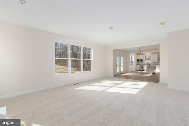 2 BLUEBIRD LN, Stafford, VA 22554