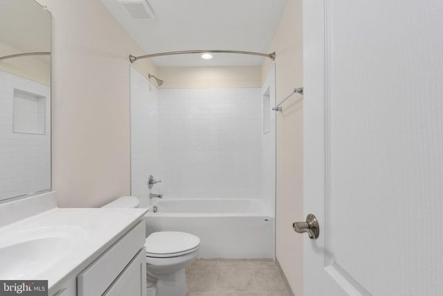 2 BLUEBIRD LN, Stafford, VA 22554