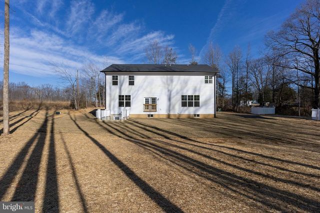 2 BLUEBIRD LN, Stafford, VA 22554