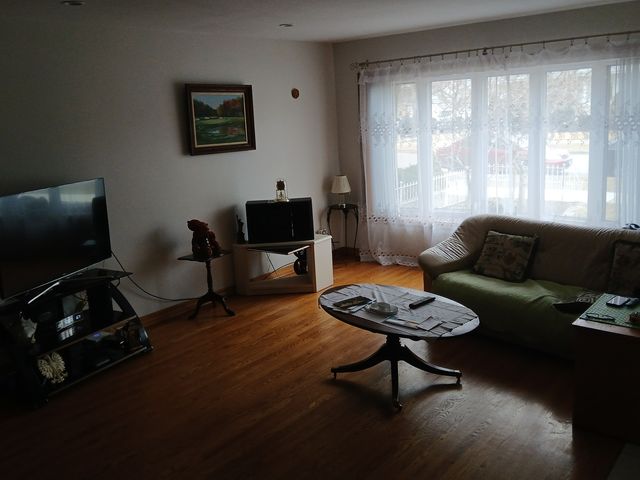 7106 W Schreiber Avenue, Chicago, IL 60631