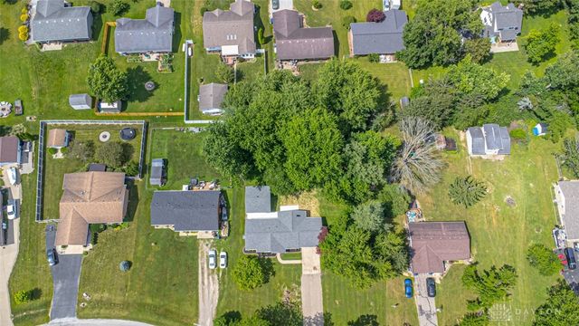 45 Long Drive, Eaton, OH 45320