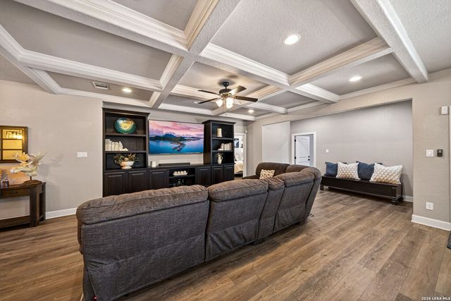 15820 Chippewa, Selma, TX 78154