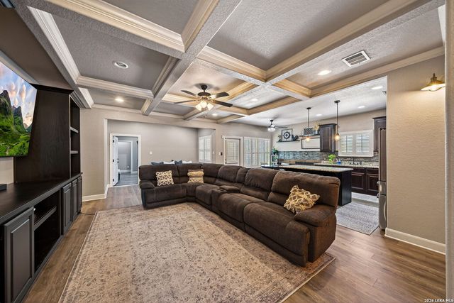 15820 Chippewa, Selma, TX 78154