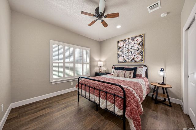 15820 Chippewa, Selma, TX 78154