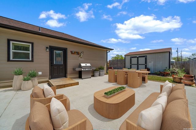 15820 Chippewa, Selma, TX 78154