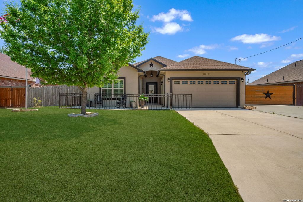 15820 Chippewa, Selma, TX 78154