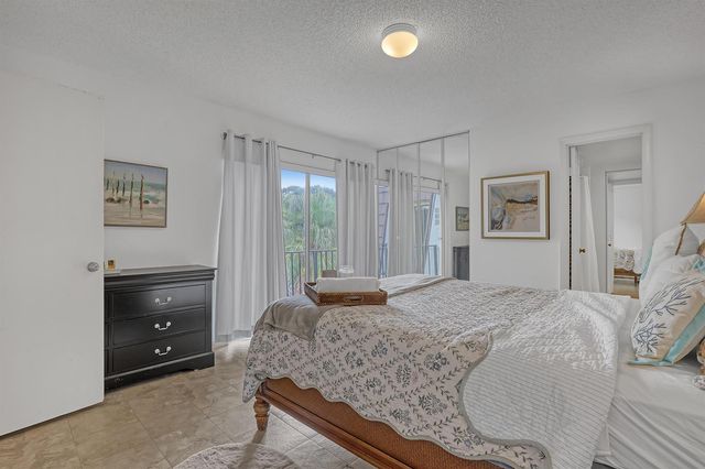 5808 SE Riverboat Drive 304, Stuart, FL 34997