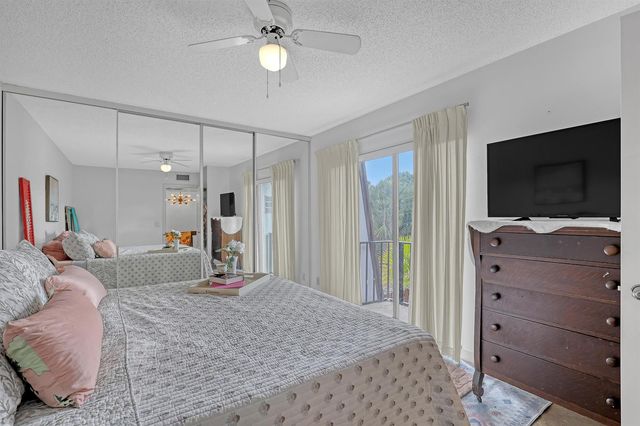 5808 SE Riverboat Drive 304, Stuart, FL 34997