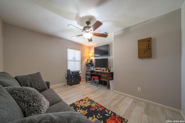 119 SCENIC HILLS, La Vernia, TX 78121