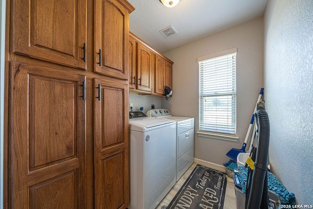 119 SCENIC HILLS, La Vernia, TX 78121
