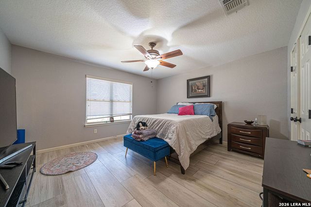 119 SCENIC HILLS, La Vernia, TX 78121