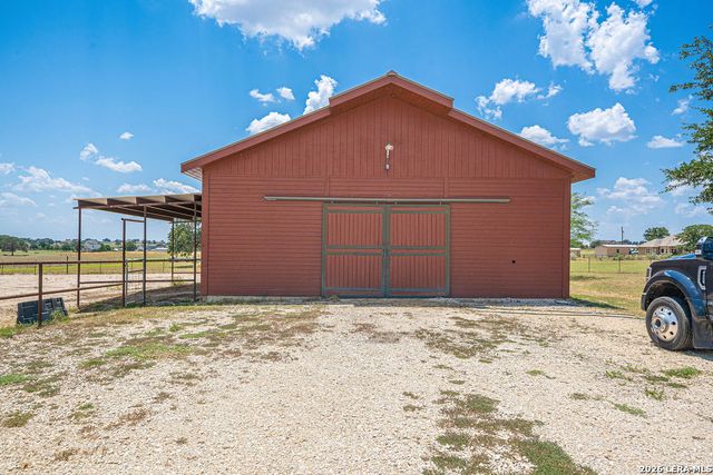 119 SCENIC HILLS, La Vernia, TX 78121