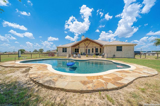 119 SCENIC HILLS, La Vernia, TX 78121