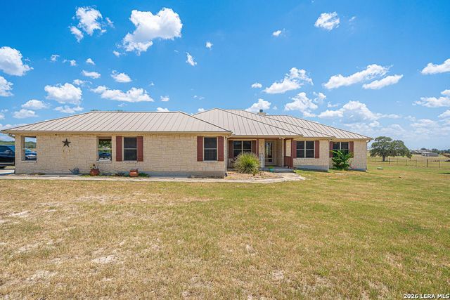 119 SCENIC HILLS, La Vernia, TX 78121