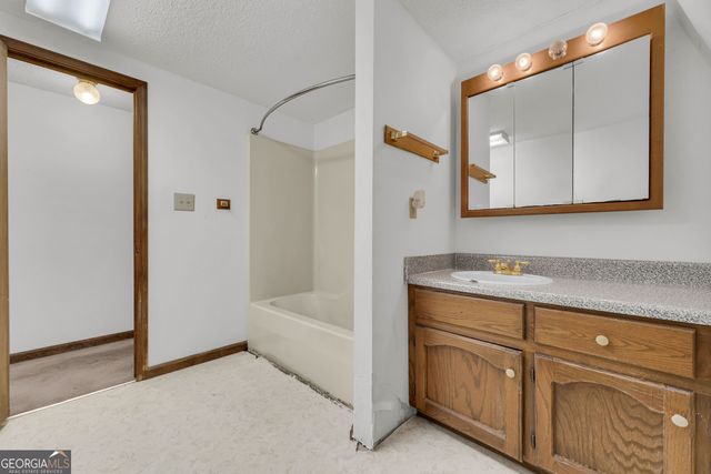 4115 Highway 106 S, Hull, GA 30646