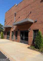 122 Rockhouse Road B, Senoia, GA 30276