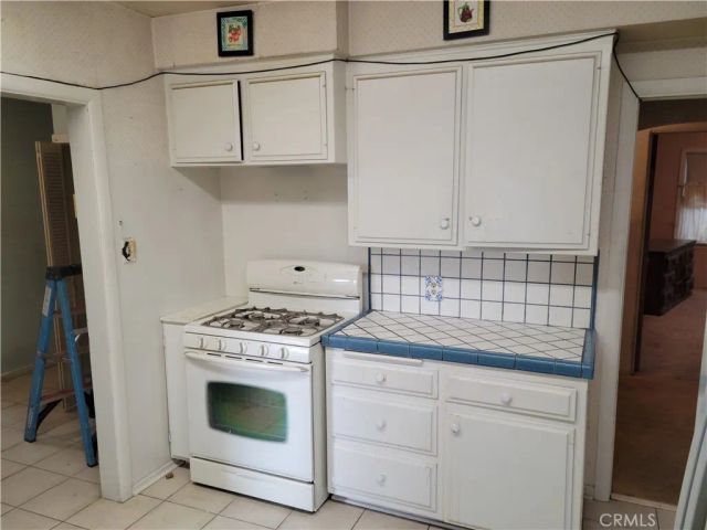 3805 Linden Avenue, Long Beach, CA 90807