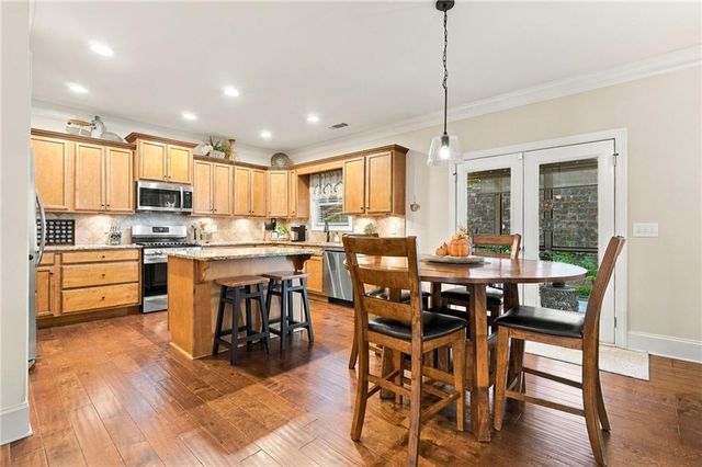 257 S Mountain Brook Way, Ball Ground, GA 30107