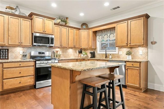 257 S Mountain Brook Way, Ball Ground, GA 30107