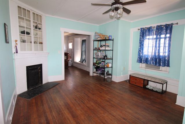 140 Avant Street, Spartanburg, SC 29302