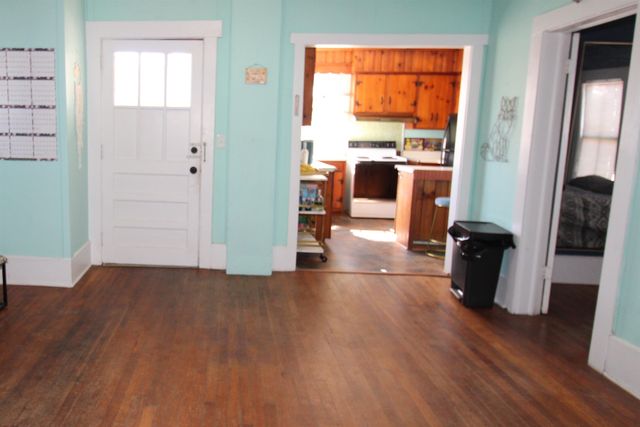 140 Avant Street, Spartanburg, SC 29302