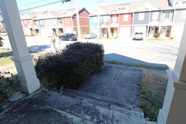 140 Avant Street, Spartanburg, SC 29302