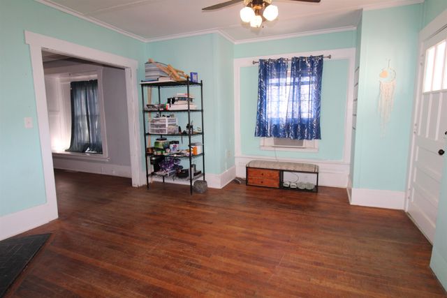 140 Avant Street, Spartanburg, SC 29302