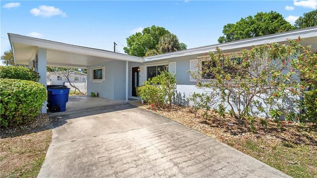 4570 Tennyson DR, North Fort Myers, FL 33903