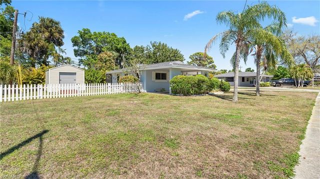 4570 Tennyson DR, North Fort Myers, FL 33903