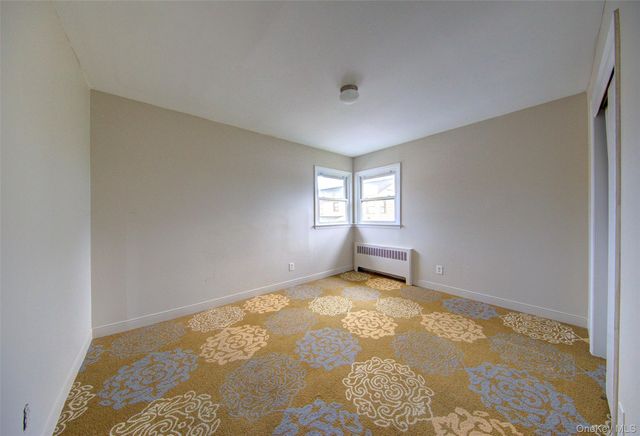 1322 G Street, Valley Stream, NY 11580