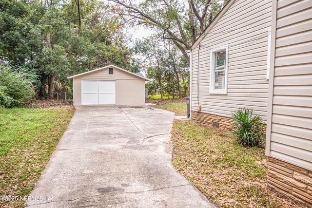 5044 COLONIAL Avenue, Jacksonville, FL 32210