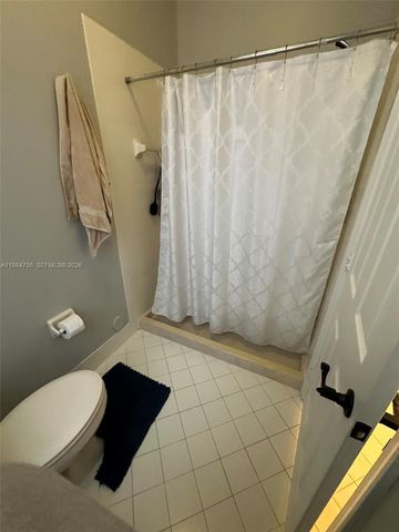 1471 NW 159th Ave, Pembroke Pines, FL 33028