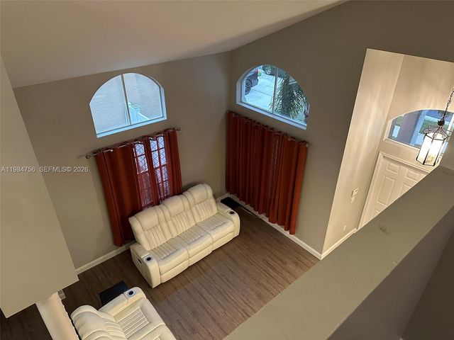 1471 NW 159th Ave, Pembroke Pines, FL 33028