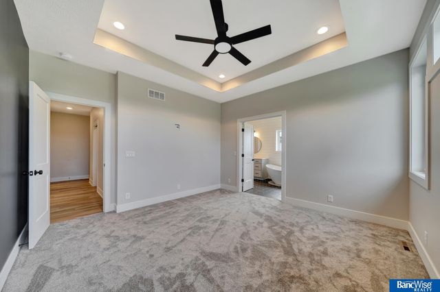 4138 Sundrop Avenue, Lincoln, NE 68516