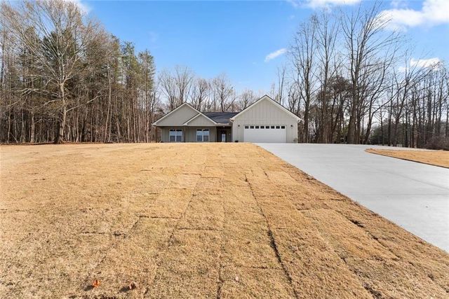 618 Thomas Road, Cleveland, GA 30528