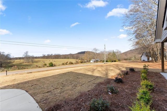 618 Thomas Road, Cleveland, GA 30528