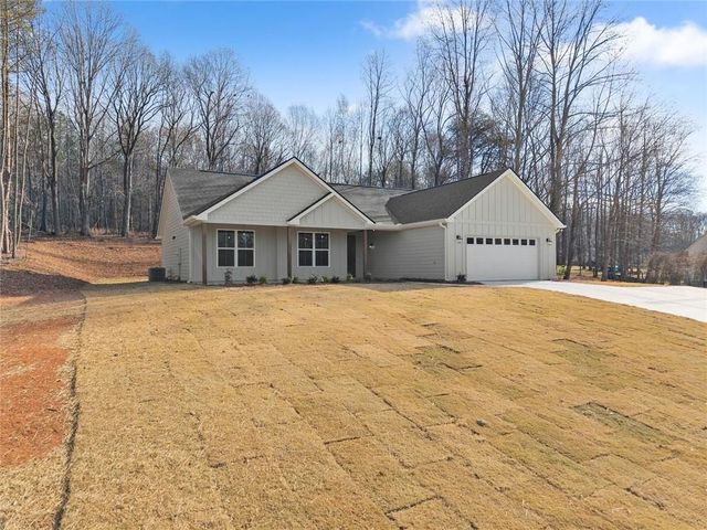 618 Thomas Road, Cleveland, GA 30528