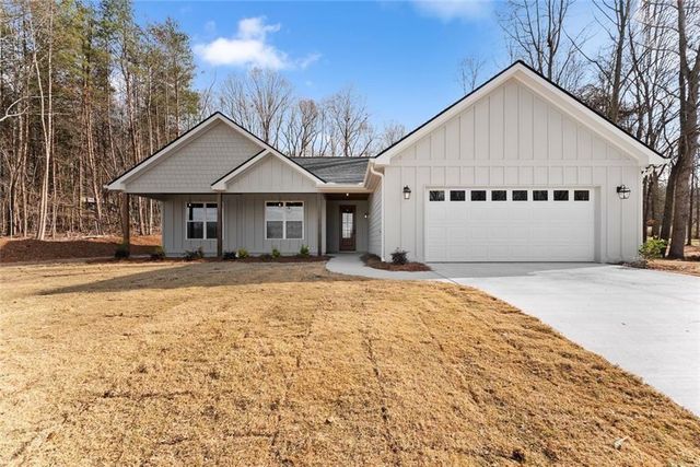 618 Thomas Road, Cleveland, GA 30528