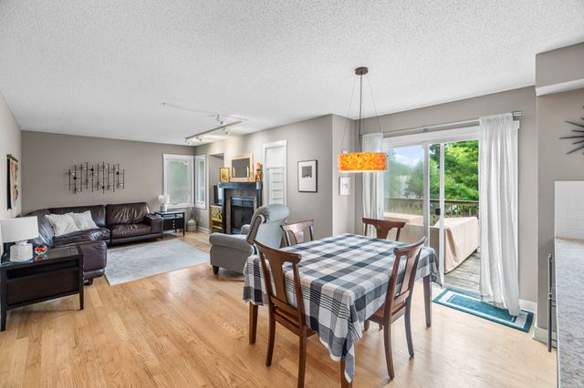 2832 Walnut Street, West Des Moines, IA 50265
